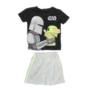 Star Wars 2pc Black top gray shorts 12 months